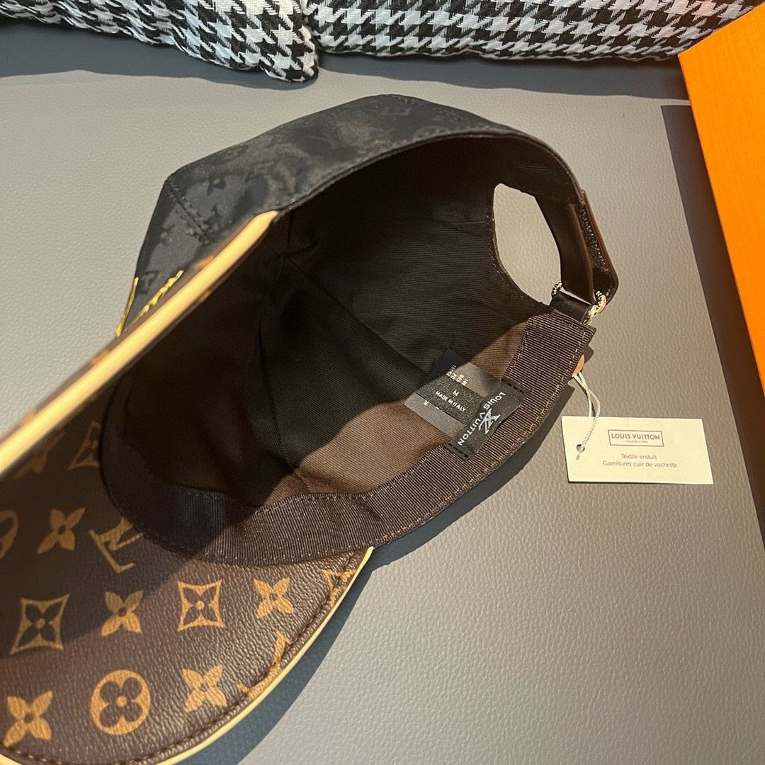 Louis Vuitton Caps